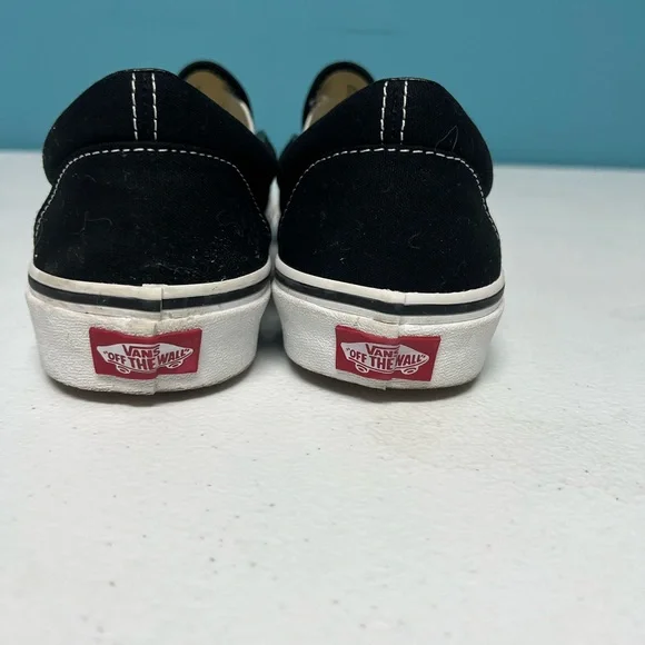 Vans Black Slip-On Sneakers. Men's 8.5. - Picture 3 of 5